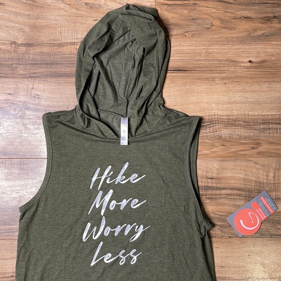 Guru Active Graphic Sleeveless Hoodie Hike More Worry Less Outdoor Large NWT Tee - Picture 5 of 7